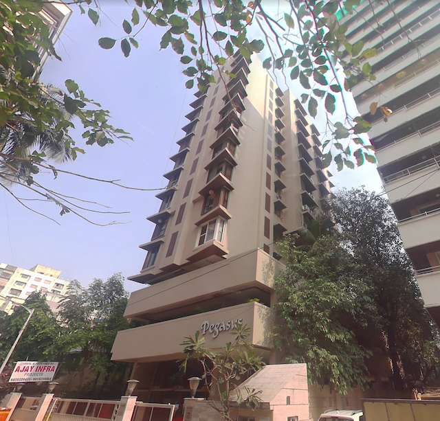 Building - Pegasus, Santacruz West